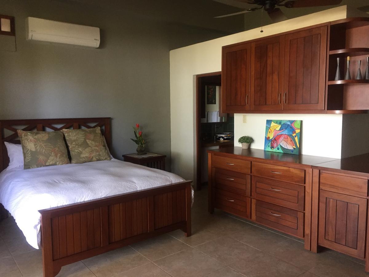 Almond Tree Hotel Resort Коросаль Экстерьер фото